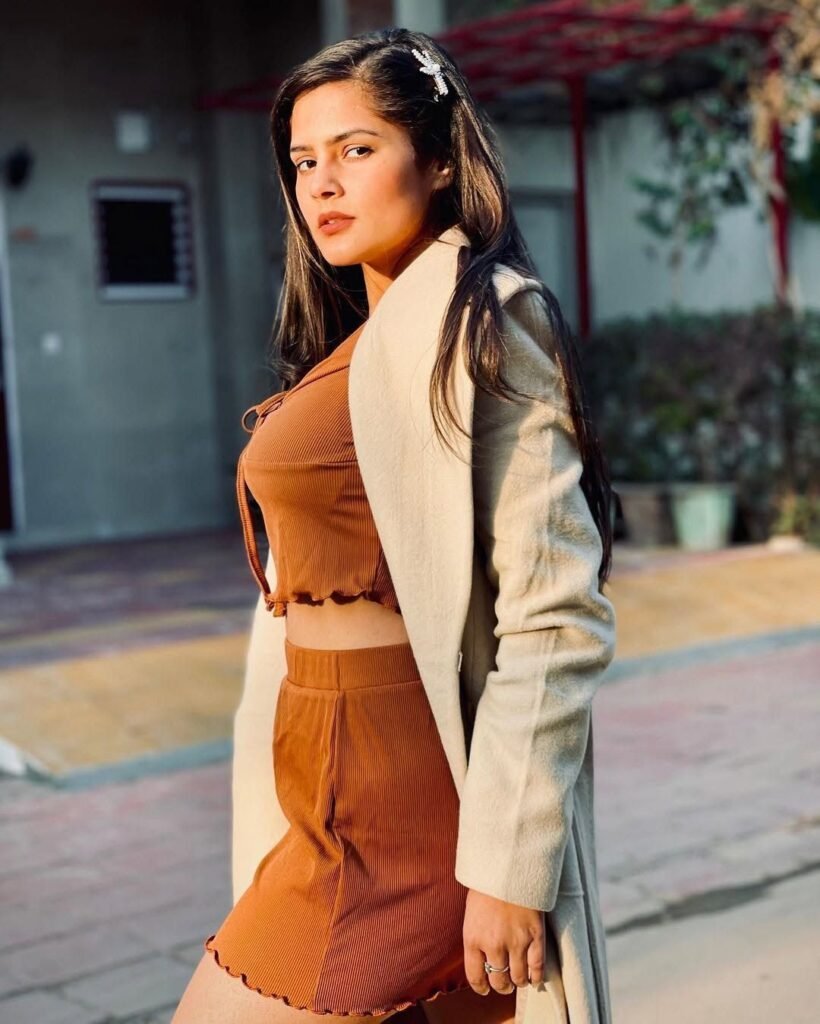 271764460_1152536908910139_6154202119911304270_n9111360994279033985.jpg - Biography Latest