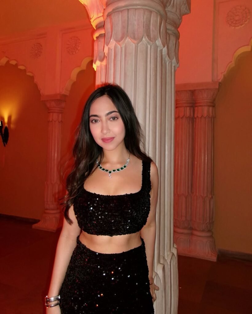 Kaashvi Hiranandani wiki - Biography Latest