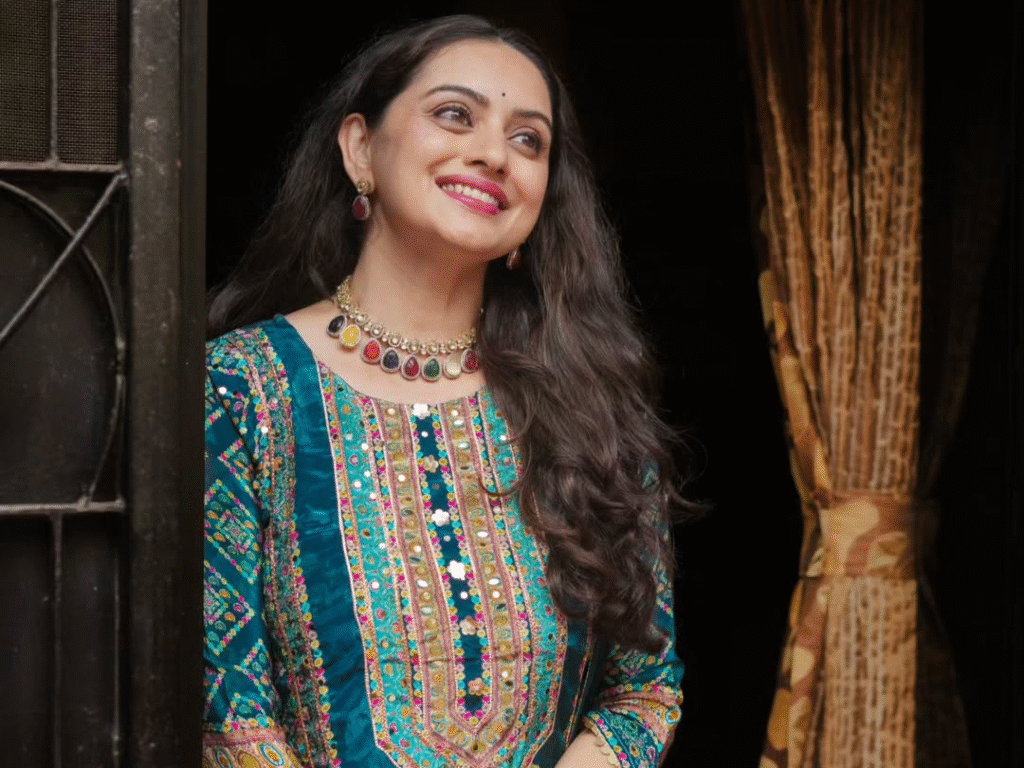 Shruti Marathe - Biography Latest